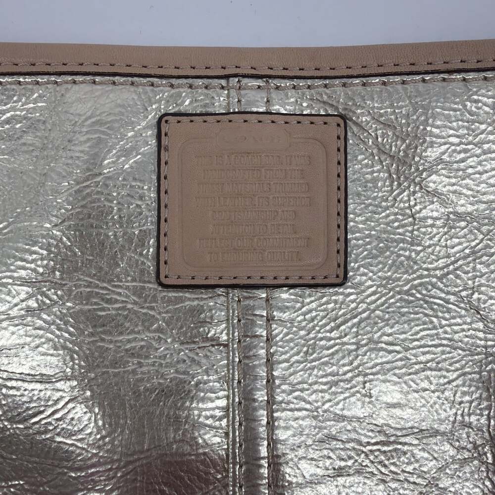 COACH Metallic Gold Leather W/Tan Trim Large Wristlet Pouch 9.5"x5.5" - Picture 2 of 9